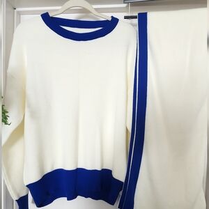 Cream & Blue Trim Knit Sweater - Women